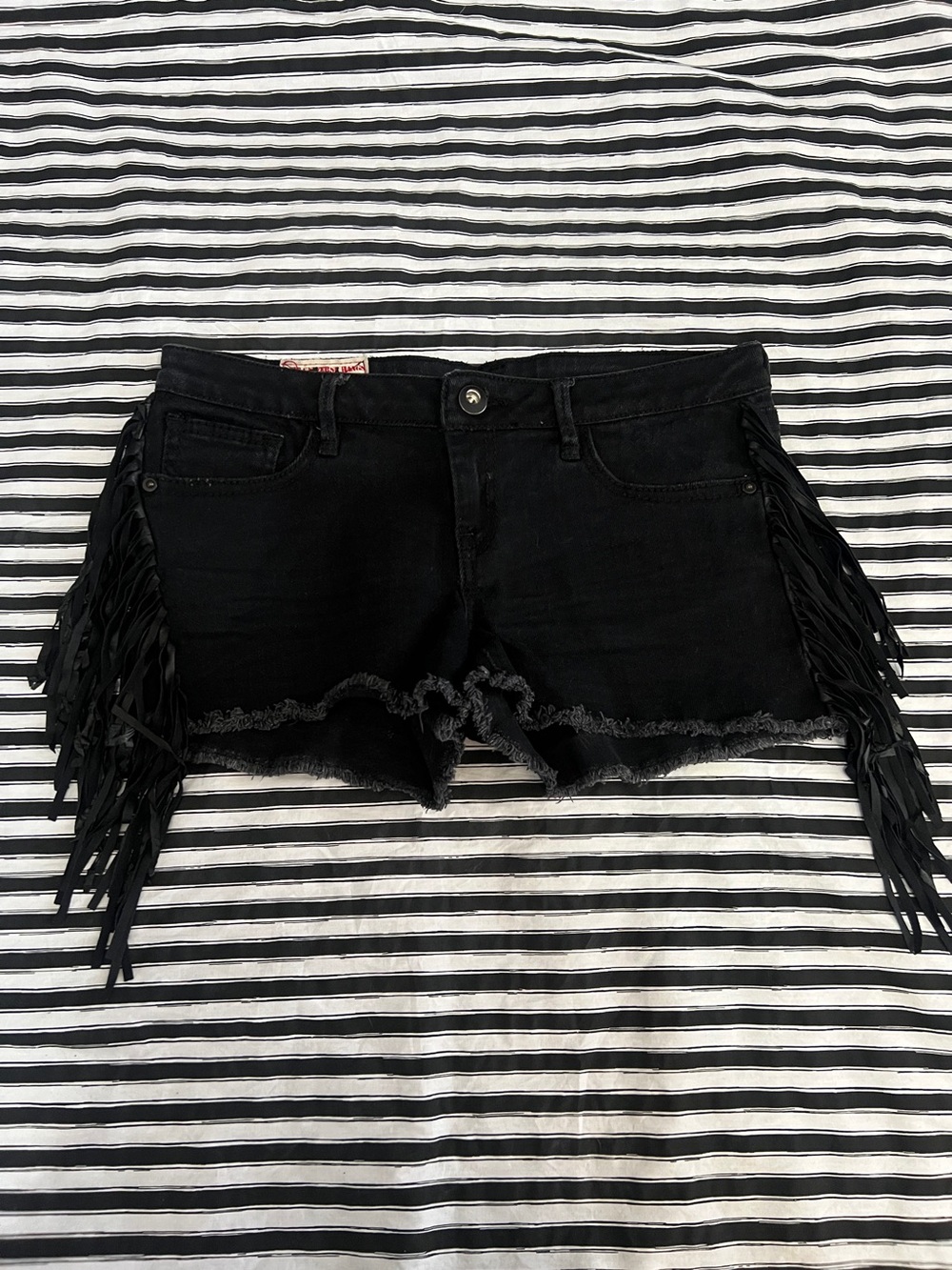 Y2K vintage Black Fringed Denim Shorts